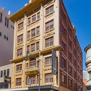 3* Hotel Paringa