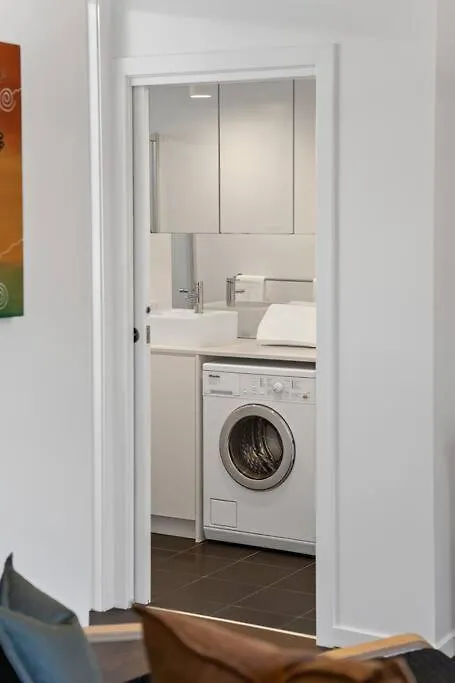 Apartment River Torrens Retreat - 2Br, Parking, Wi-Fi Adelaide